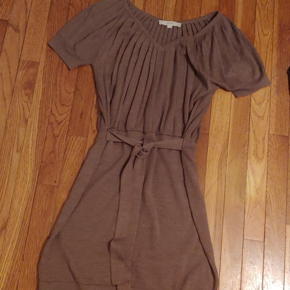 LOFT Dresses & Skirts - NWOT short sleeve olive green sweater dress
